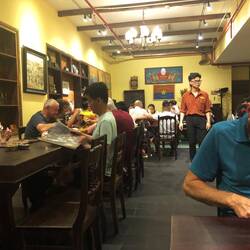 majoritairement des vietnamiens