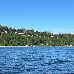 Gedney (or Hat) Island