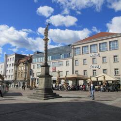 Florianssäule auf dem Burgplatz (Grajski trg)