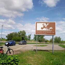 Auf der Mecklenburg-Vorpommernschen Seite sind noch einige Relikte aus der DDR-Zeit vorhanden