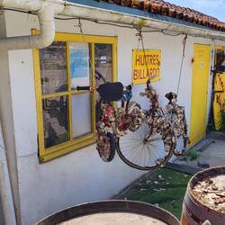 Die Sonne und die Flut sind da.