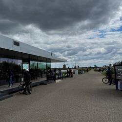 Es gibt auch ein Besucherzentrum