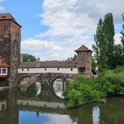 Nürnberg wird von dem Flüsschen Pegnitz durchflossen