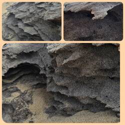 ...und hier hat sich der Wind als Künstler versucht...alles schwarzer Sand 😊