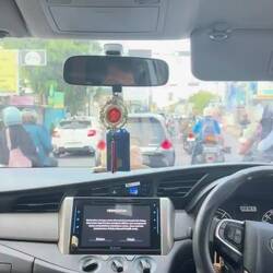 Rush hour in Mataram