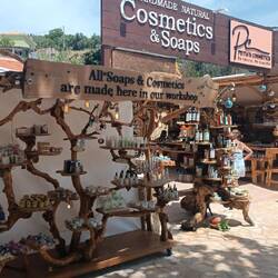 Alles um die Olive wird gut vermarktet