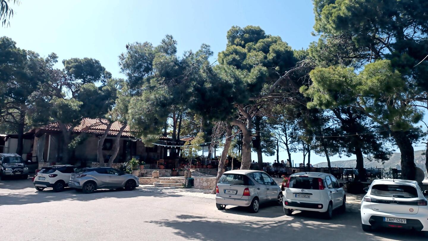 Michali's Taverne