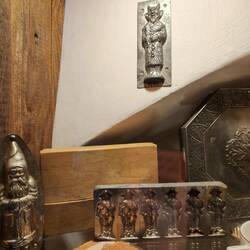 The old molds, the devil and a Santa!