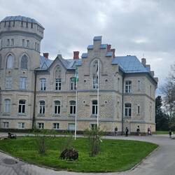 Ehem. Vasalemma Manor, das jetzt als Schule genutzt wird.