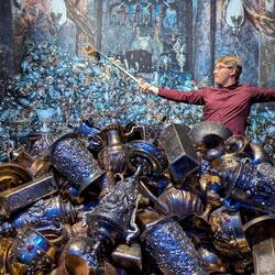Getting the Hufflepuff Cup in Gringotts