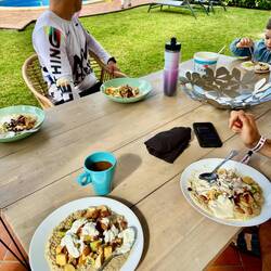 ... angefangen beim Frühstück bis zum Abendessen.