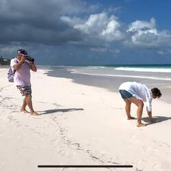 "Seensucht" wird in den Sand geschrieben..