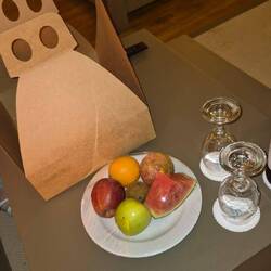 Obst mit Überraschungsbox