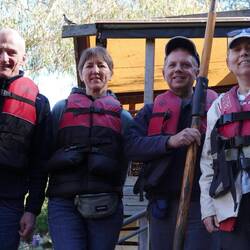 zum Rafting (😬) am Studley Park Boathouse. Safety First ...