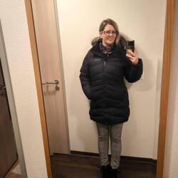 ...um nochmal gemeinsam im Resort essen zu gehen. Diesmal aber lieber ohne Handy! 😬😒