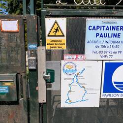 Sarreguemines, Club Nautique l‘eau reine“, Eingangstor