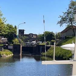 Saarkanal, Unterwasser Ecluse 27, Schleusenanfahrt