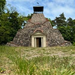 Die Pyramide von Garzow