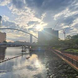 Start to the day on the Meguro river