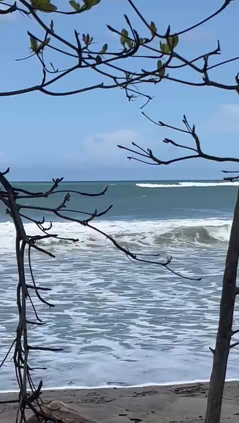 Di einzig Ufnah wo mer hend vo dene drü Täg stammt vom Dennis 😂 Surfspot Manzanillo