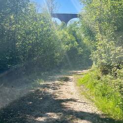 Das Hoxeler Bahnviadukt