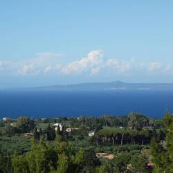 Küste des Peloponnes in Sicht