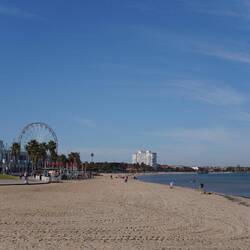 Dann weiter zum St Kilda Beach, der Strand ...