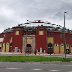 Die Stierkampfarena