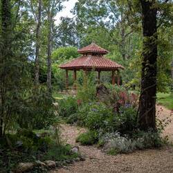 Pagoda in front of large meditation hall