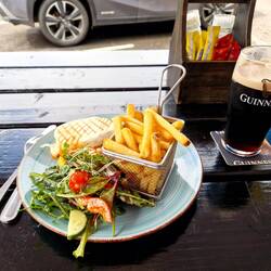 letztes Essen in Clifden