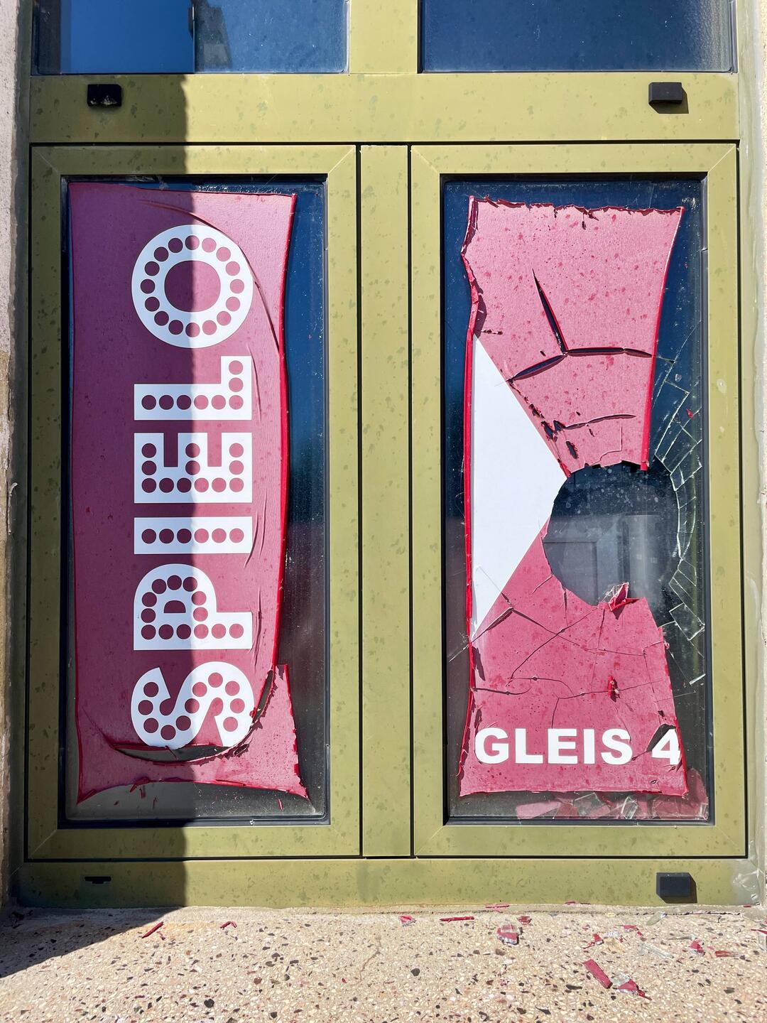 Das letzte Geld wurde hier mit Glück gewaltsam rausgetragen.