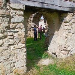 Die Mauern der Akademie