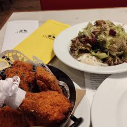 Styrian fried chicken and salad at Der Steirer