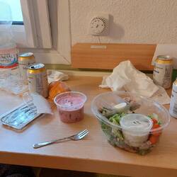 Hotel mit 70er Jugendherbergscharakter. Sehr schlimm. Aber d'Jausn war lekkke