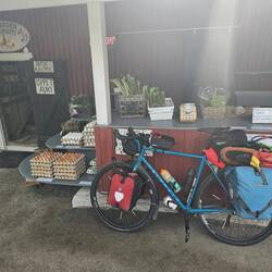 Hofladen auf dem Weg.