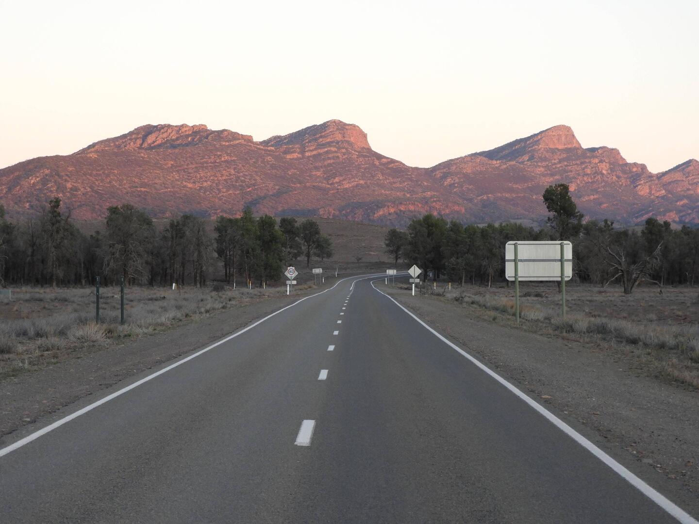 Early morning at Wilpena