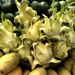 Fruits du dragon jaune