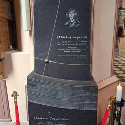 Miejsce pochówku M. Kopernika