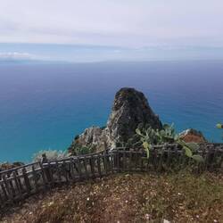 Capo Vaticano gor (2)