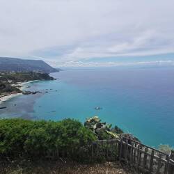 Capo Vaticano gor (1)