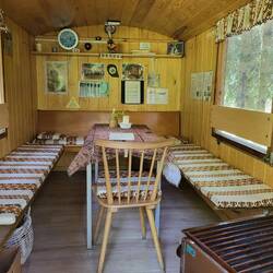 Liebevoll eingerichtet.