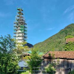 Ziel erreicht, die Pfarrkirche Sankt Andreas in Egerndach.