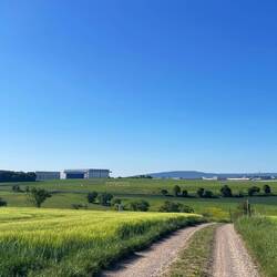 Blick auf den Flughafen Frankfurt Hahn