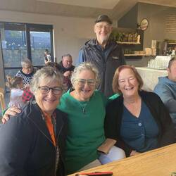 Siblings catch up Cromwell