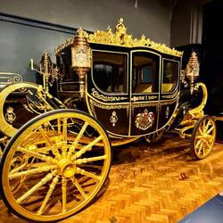 Diamond 💎 Jubilee Coach. Made in Australia 🇦🇺 as a gift 🎁