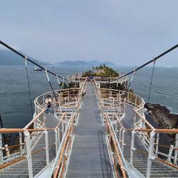 Hängebrücke zur Dongseom Insel