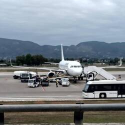 Einziges Flugzeug am Flughafen Zakynthos