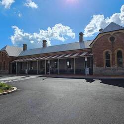 Dubbo railway station.