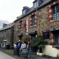 Sehr nett war es auch in der örtlichen Weinbar