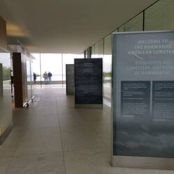 Ausstellung am amerikanischen Friedhof
